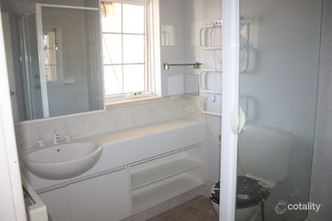 Property photo of 242 Lakeside Drive Joondalup WA 6027