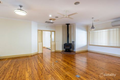 Property photo of 4 Lanaghan Street Glenroy NSW 2640