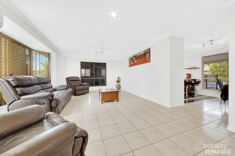 15 Kerry Ct, New Auckland, QLD 4680