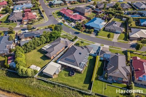 Property photo of 32 Grange Crescent Warragul VIC 3820