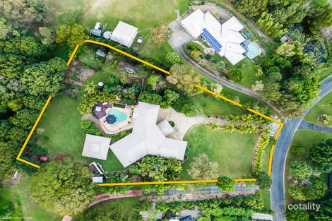 Property photo of 28 Dungogie Drive Tallebudgera QLD 4228