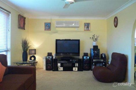 Property photo of 15 Somers Street Kepnock QLD 4670