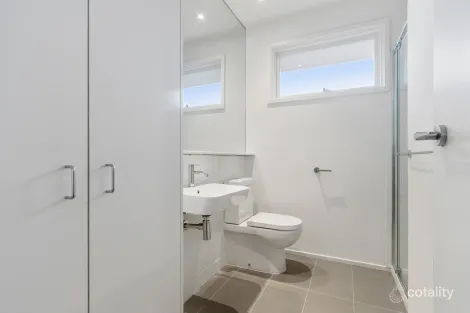 Property photo of 4/9 Leicester Avenue Mount Eliza VIC 3930