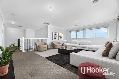 Property photo of 7 Azimuth Close Narre Warren South VIC 3805