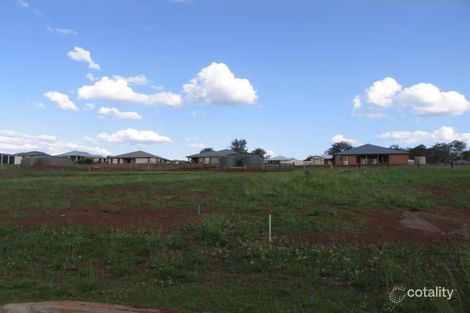 Property photo of 8 Jenna Court Highfields QLD 4352