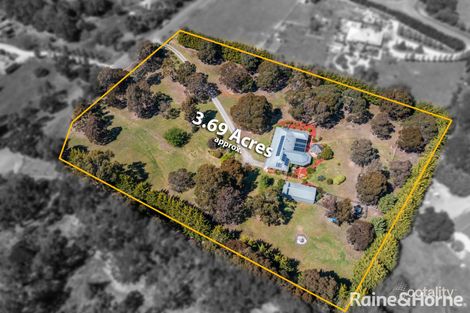 11 Stuart Ct, Riddells Creek, VIC 3431
