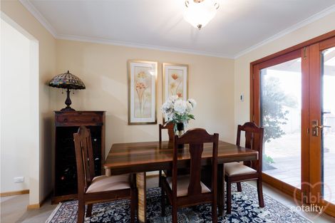 Property photo of 2 Hamlet Place Florey ACT 2615