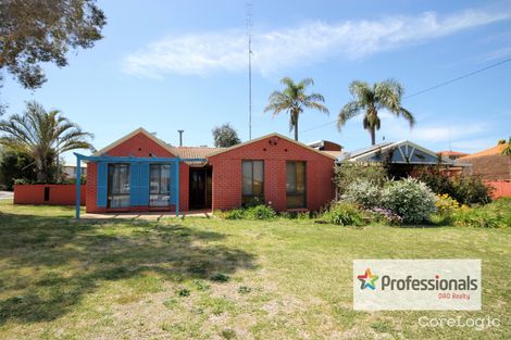 Property photo of 19 Fitzgerald Way Australind WA 6233