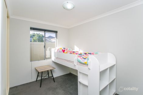Property photo of 2/17 Wattle Mews Hocking WA 6065