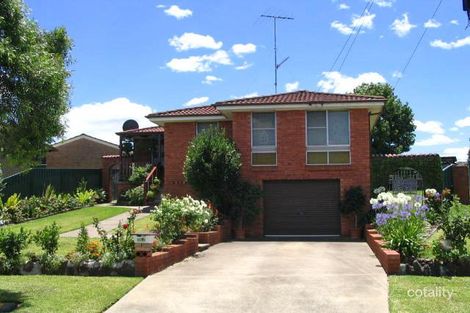 8 Downes St, Colyton, NSW 2760
