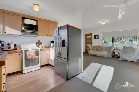 Property photo of 61 Thomas Walker Drive Chittaway Bay NSW 2261