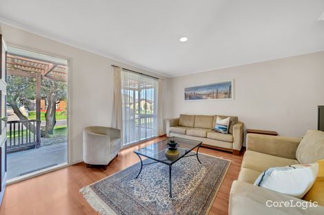 Property photo of 15 Hillview Rise Hampton Park VIC 3976