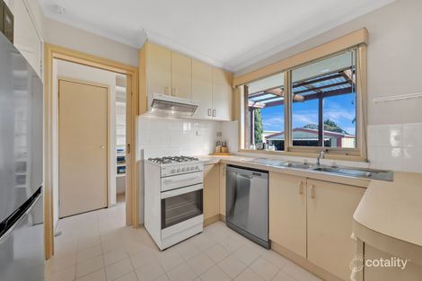 Property photo of 15 Hillview Rise Hampton Park VIC 3976