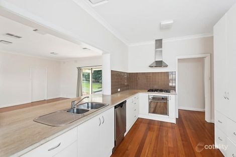 Property photo of 141 Grandview Grove Rosanna VIC 3084