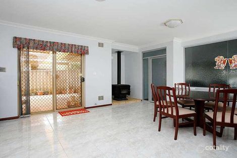 Property photo of 16 Sinclair Crescent Winthrop WA 6150