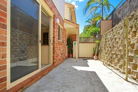 Property photo of 12/6A Milne Crescent Coniston NSW 2500
