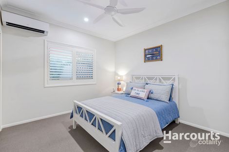 Property photo of 28 Hunter Circuit Petrie QLD 4502