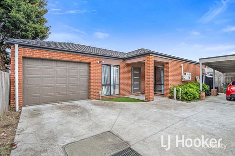 Property photo of 3A Outlook Drive Hampton Park VIC 3976