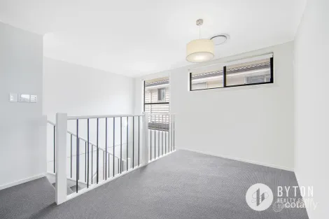 Property photo of 35 Kapyong Street Bardia NSW 2565