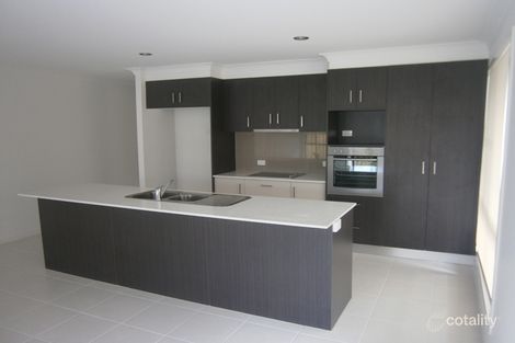 Property photo of 28 Scarborough Circuit Blacks Beach QLD 4740