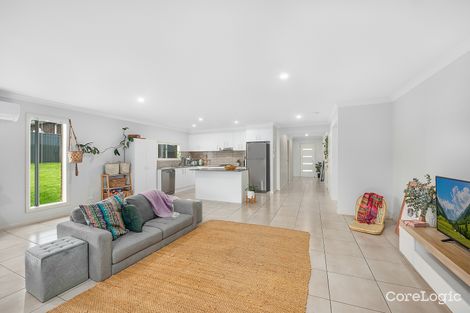 Property photo of 20 Knox Crescent Caerleon NSW 2850