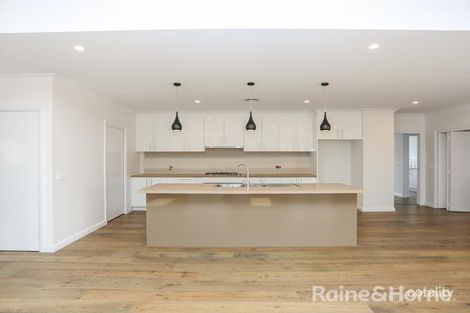 Property photo of 58 Graham Drive Kelso NSW 2795