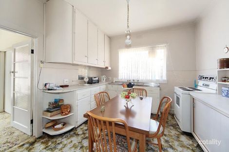 Property photo of 11 Bevis Street Bentleigh East VIC 3165