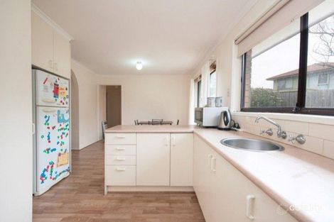 Property photo of 18 Whimbrel Crescent Carrum Downs VIC 3201