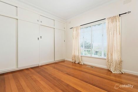 Property photo of 141 Grandview Grove Rosanna VIC 3084