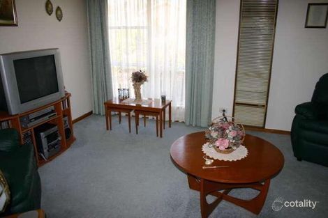 Property photo of 11 Hawthorn Crescent Churchill VIC 3842
