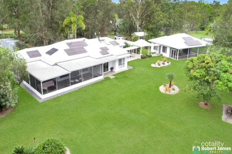 Property photo of 26 Amaroo Place Cooroibah QLD 4565