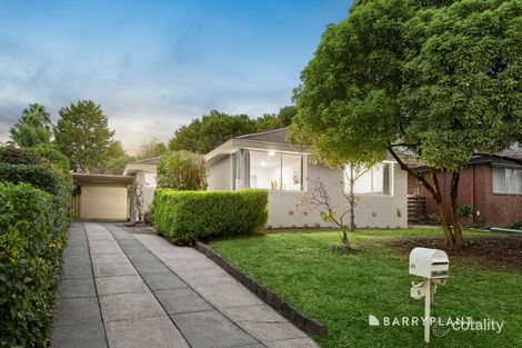 8 St Andrews Rd, Bayswater, VIC 3153