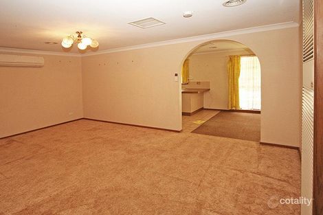 Property photo of 5 Gipps Crescent Cranbourne North VIC 3977