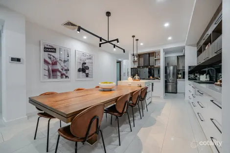 Property photo of 32 Riverglen Drive Craigieburn VIC 3064