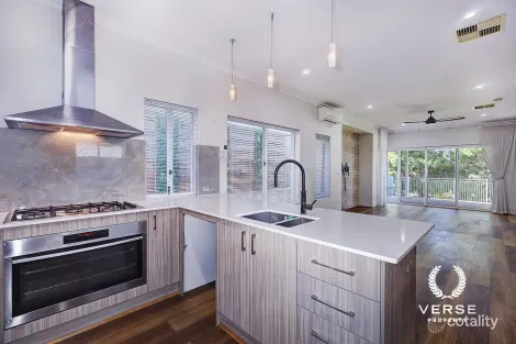 Property photo of 3 Highland Rise Piara Waters WA 6112