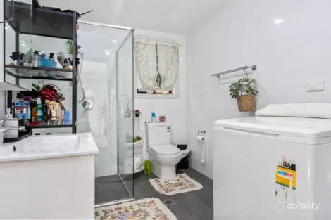 Property photo of 2 Supply Avenue Lurnea NSW 2170