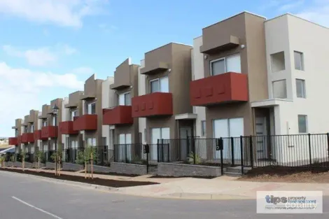 Property photo of 16 Orca Court Seaford Meadows SA 5169