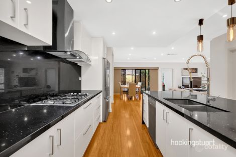Property photo of 121 Gillwell Road Lalor VIC 3075
