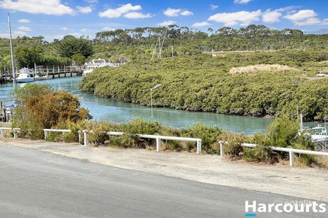 Property photo of 5 Fishermans Way Port Franklin VIC 3964