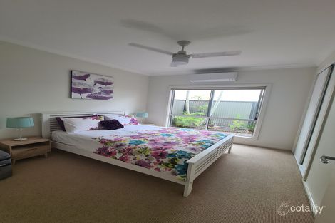 Property photo of 2/542 Esplanade Urangan QLD 4655