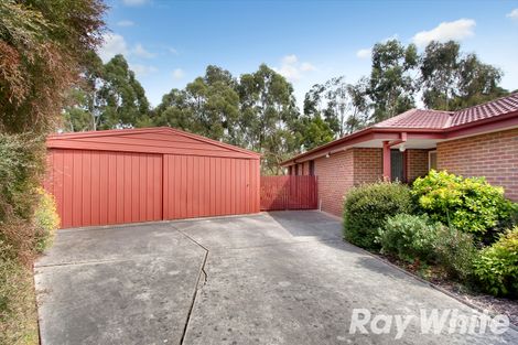 Property photo of 19 Gullquist Way Pakenham VIC 3810
