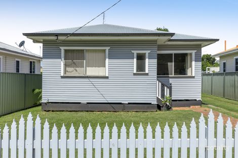 134 Holberton St, Newtown, QLD 4350