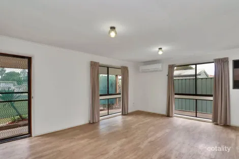 Property photo of 1 Johnston Crescent Deniliquin NSW 2710