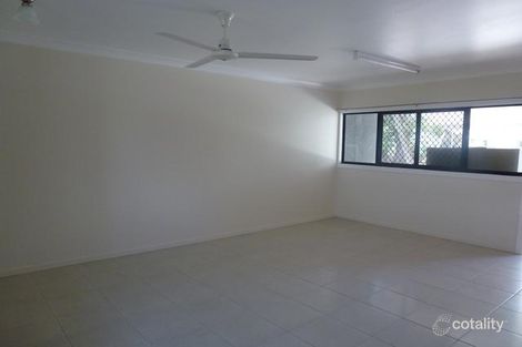 4/8 Symons St, South Mackay, QLD 4740