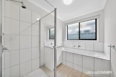 Property photo of 191 Dalray Crescent Kurunjang VIC 3337