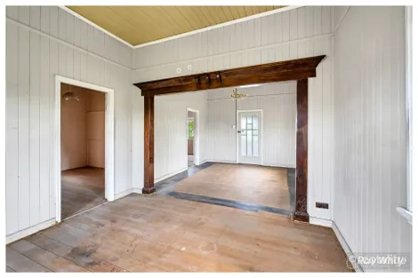 Property photo of 117 Livingstone Street Berserker QLD 4701