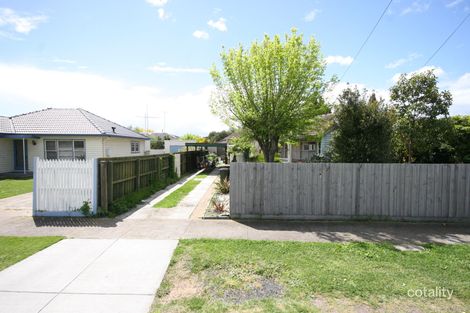 39 Hickey St, Whittington, VIC 3219