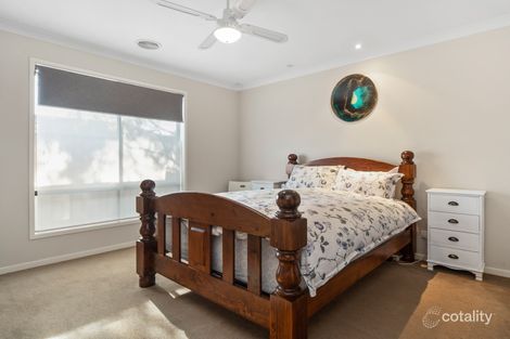 Property photo of 60 Scotsdale Drive Cranbourne East VIC 3977