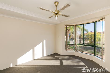 Property photo of 23 Sennet Lane Warnbro WA 6169
