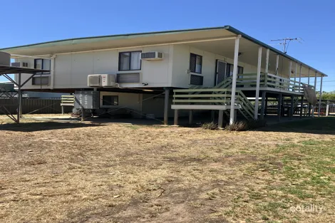 137 Thistle St, Blackall, QLD 4472